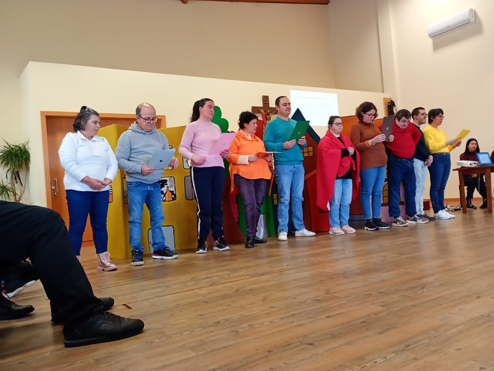 c48666f0 f6d6 4e25 9333 34fdf0368ff9